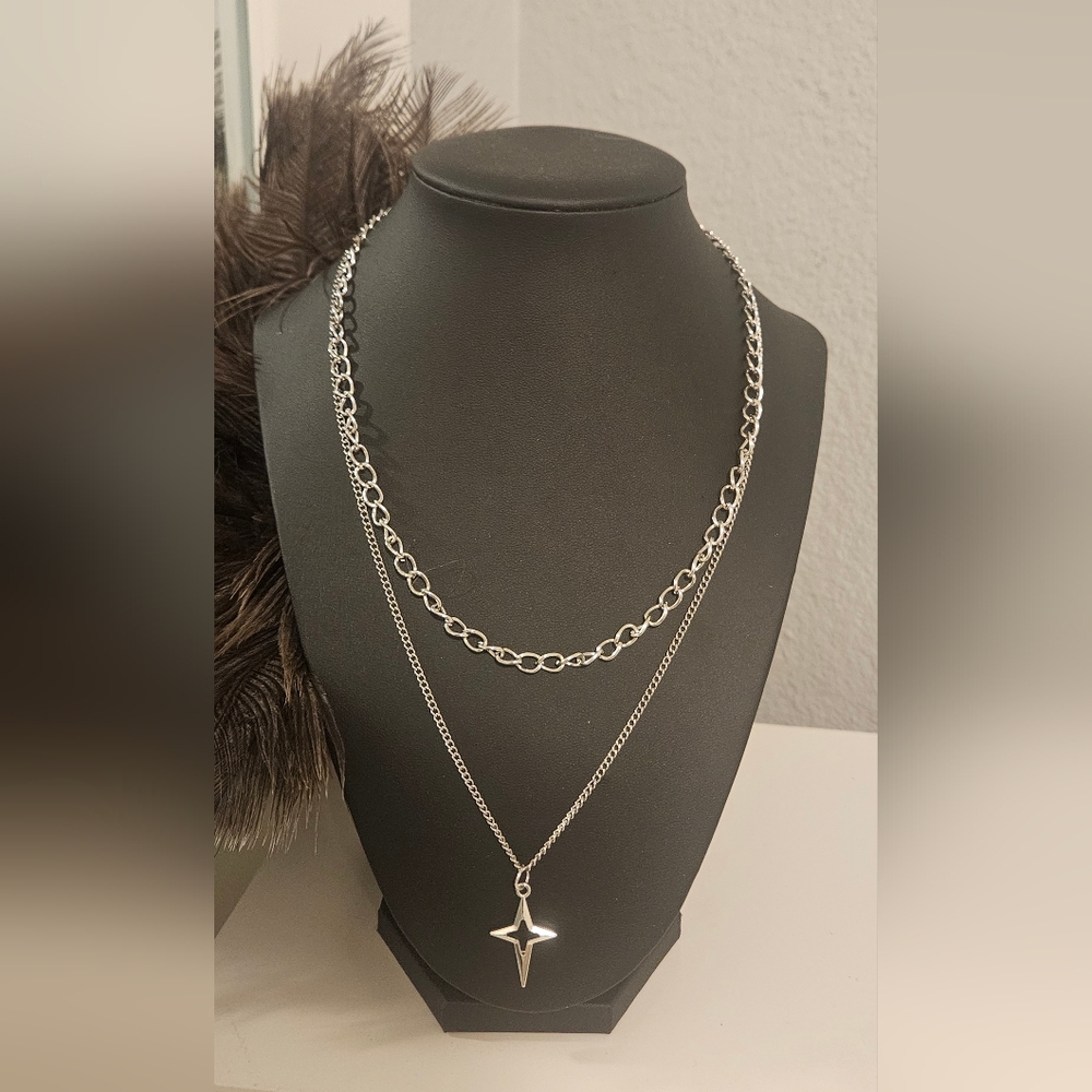 Unisex Dual Layered Hip Hop Style Necklace,  With Star Pendant (2 Available)